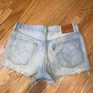 LEVIS denim shorts size 27